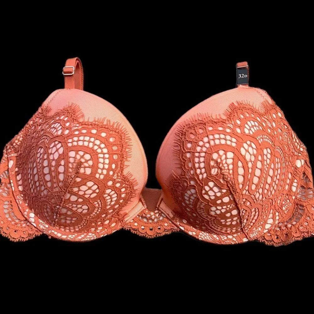 Victoria’s Secret Dream Angels Push Up Padded Lace Bra Ginger 32D